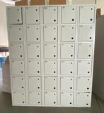 vakkenkast / lockerkast - kleine vakken, Ophalen, Gebruikt