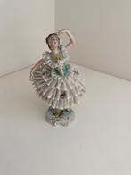 Hus Germany beeldje danseres met kant, Antiek en Kunst, Curiosa en Brocante, Ophalen