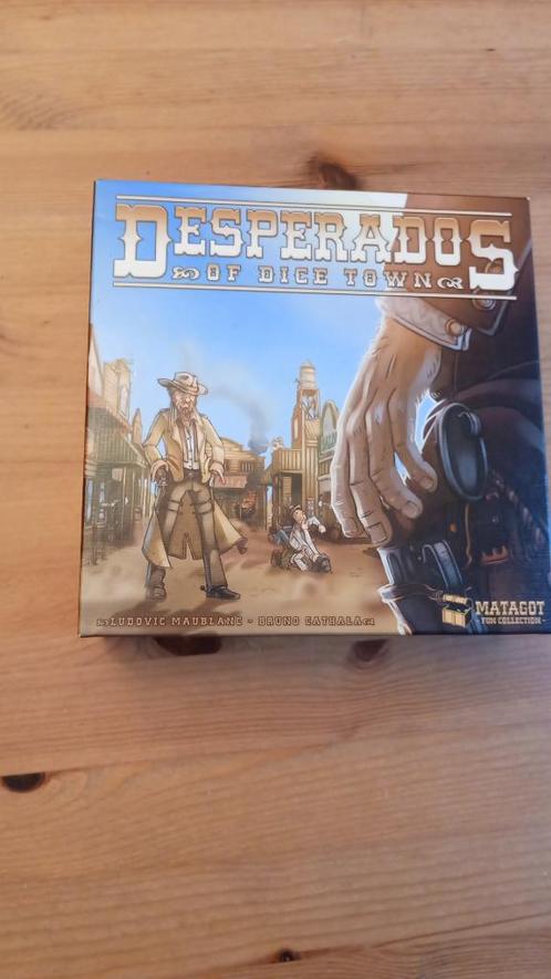 Desperados of dice town, Hobby en Vrije tijd, Gezelschapsspellen | Bordspellen, Zo goed als nieuw, Een of twee spelers, Drie of vier spelers