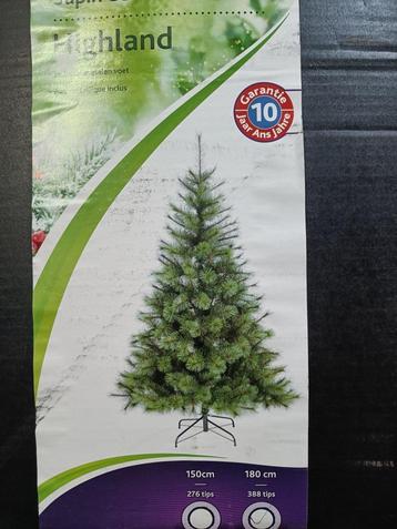 Kunstkerstboom 180cm Highland Central Park  beschikbaar voor biedingen