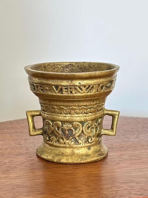 Mortier d’apothicaire 1850 en bronze 1,2 kg, Antiek en Kunst, Antiek | Brons en Koper, Brons, Ophalen
