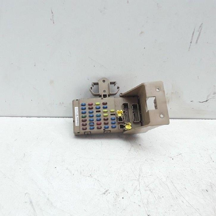 ZEKERINGKAST Subaru Outback (BP) (|82201AG010|), Auto-onderdelen, Elektronica en Kabels, Subaru, Gebruikt