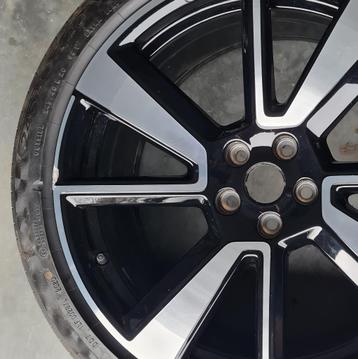 Polestar 2 originele velg 20 inch + band beschikbaar voor biedingen