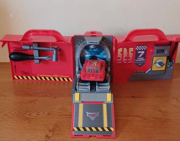 Mack truck simulator (Cars), Kinderen en Baby's, Speelgoed |Speelgoedvoertuigen, Gebruikt