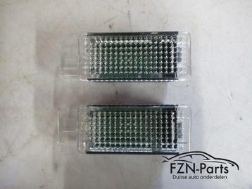 VW Golf 7 Verlichting Voetenruimte Set L+R 5G0947409 beschikbaar voor biedingen