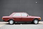 Mercedes 230 van 1983 te koop, in prachtstaat!, Auto's, Mercedes-Benz, 100 kW, 4 deurs, Beige, Particulier