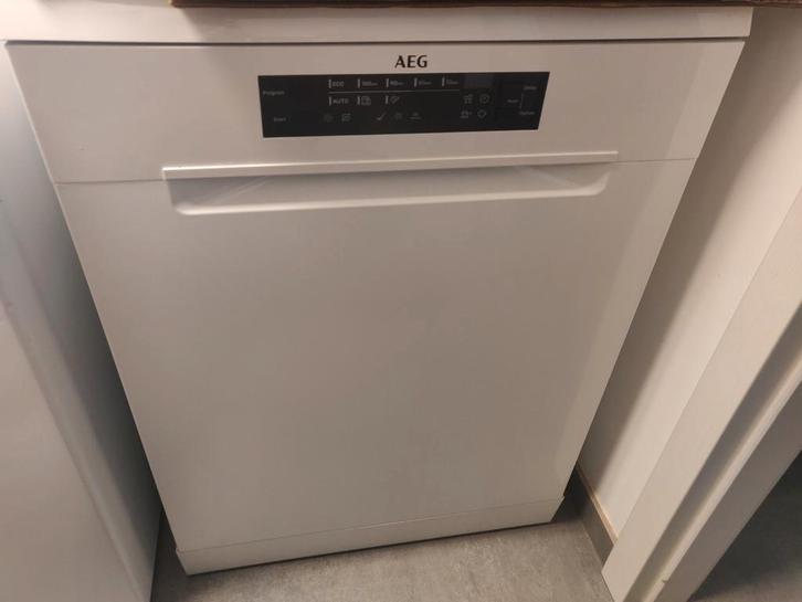 Vaatwasser AEG FFB64627ZW, Elektronische apparatuur, Vaatwasmachines, Ophalen