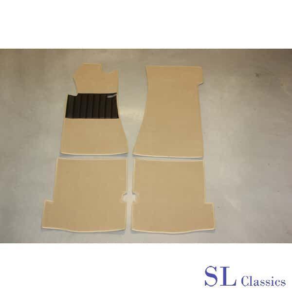 Tapijt set 4-delig Creme Mercedes-Benz SL, W107 - R107, Auto-onderdelen, Interieur en Bekleding, Mercedes-Benz, Nieuw, Ophalen of Verzenden