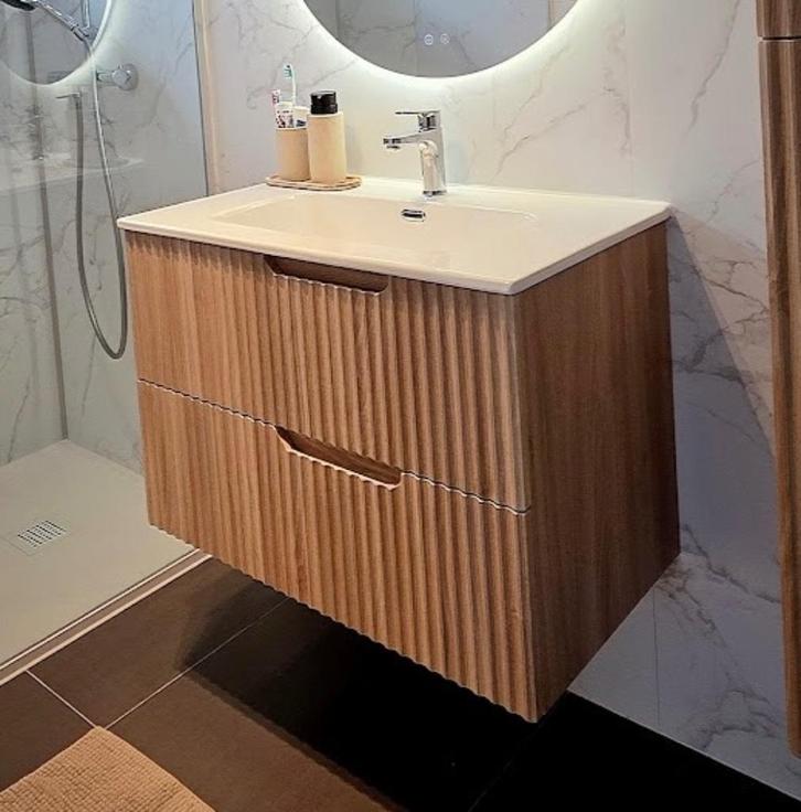 Badkamerkast plus Sifon..NIEUW!!, Huis en Inrichting, Badkamer | Badkamermeubels, Nieuw, Wastafelkast, Minder dan 100 cm, 50 tot 100 cm