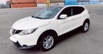 Nissan Qashqai 1.2 DIG-T – Panoramadak | Camera | Trekhaak, Auto's, Nissan, Voorwielaandrijving, Euro 5, Stof, Zwart