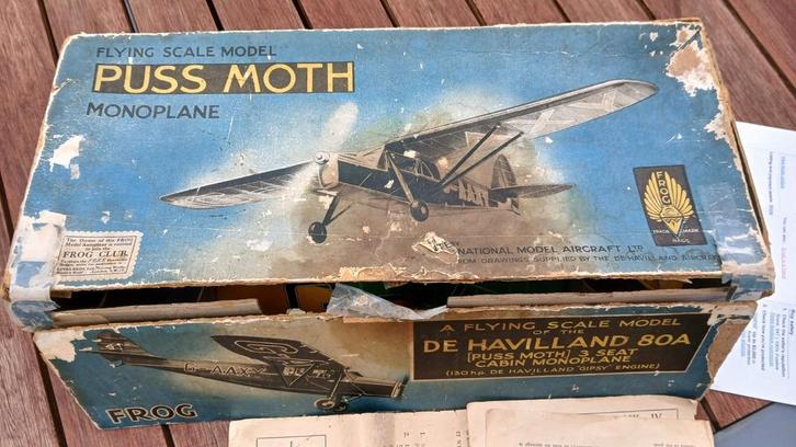 FROG  PUSS MOTH, Hobby en Vrije tijd, Modelbouw | Vliegtuigen en Helikopters, Gebruikt, Vliegtuig, Ophalen