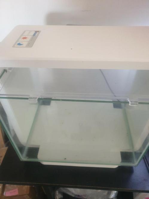 Te koop wegens verhuizing !!, Dieren en Toebehoren, Vissen | Aquaria en Toebehoren, Gebruikt, Leeg aquarium, Ophalen