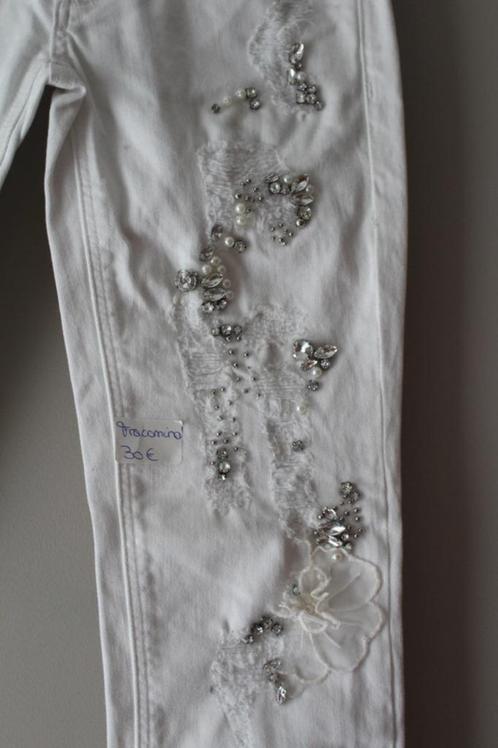 pantalon blanc fracomina taille 26, XS/S avec dentelle et pe, Vêtements | Femmes, Jeans, Porté, W27 (confection 34) ou plus petit