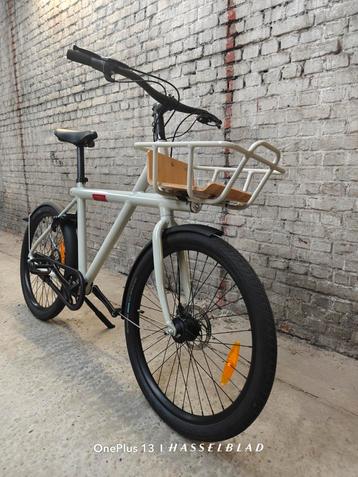 Prachtige VanMoof smart X nieuwstaat volledig in orde  beschikbaar voor biedingen