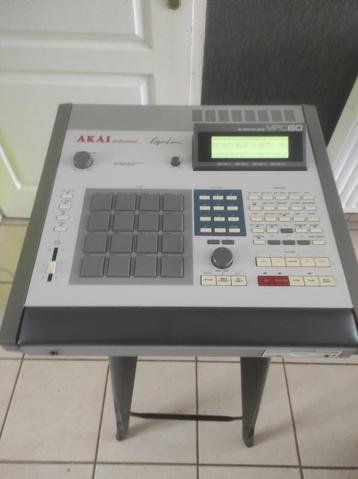 Akai mpc 60 mk1, Enlèvement ou Envoi, Utilisé