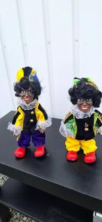Deux poupées vintage événement saint Nicolas, Ophalen, Zo goed als nieuw