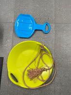 Sneeuwschotels slee plastic 2 stuks, Enlèvement, Utilisé, Plastique