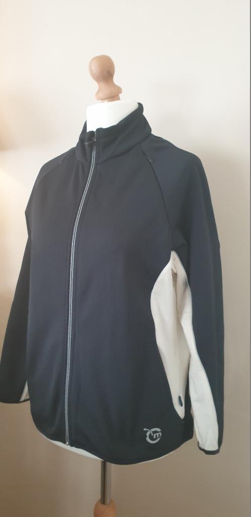 Movement sportjack - Maat 42, Kleding | Dames, Sportkleding, Zo goed als nieuw, Overige typen, Maat 42/44 (L), Zwart, Ophalen of Verzenden