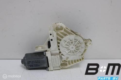 Raammotor rechtsvoor Audi Q3 8U 8K0959802B, Auto-onderdelen, Interieur en Bekleding, Gebruikt