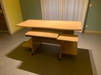 Bureau, Huis en Inrichting, Bureaus, Ophalen of Verzenden, Met wielen, Gebruikt, Bureau
