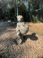 Sierlijke bloempot met beeldje, Tuin en Terras, Ophalen, Zo goed als nieuw