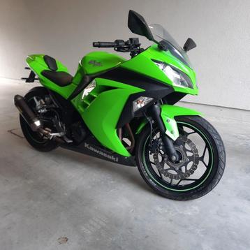Kawasaki Ninja 300ABS // gekeurd voor verkoop // 2016  // A2