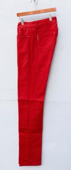 Jeans rouge 40, Vêtements | Femmes, Jeans, Enlèvement ou Envoi, Comme neuf, Autres couleurs, W30 - W32 (confection 38/40)