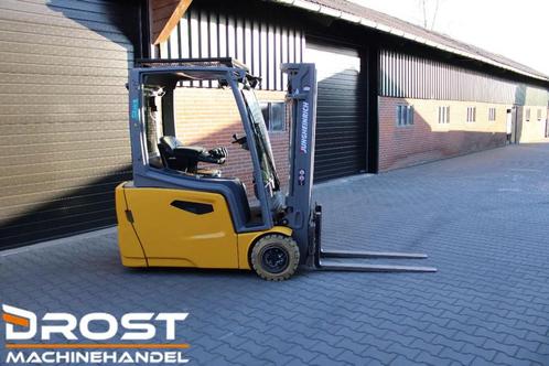 Jungheinrich EFG220 heftruck elektrische freelift triplex si, Zakelijke goederen, Machines en Bouw | Heftrucks en Intern transport