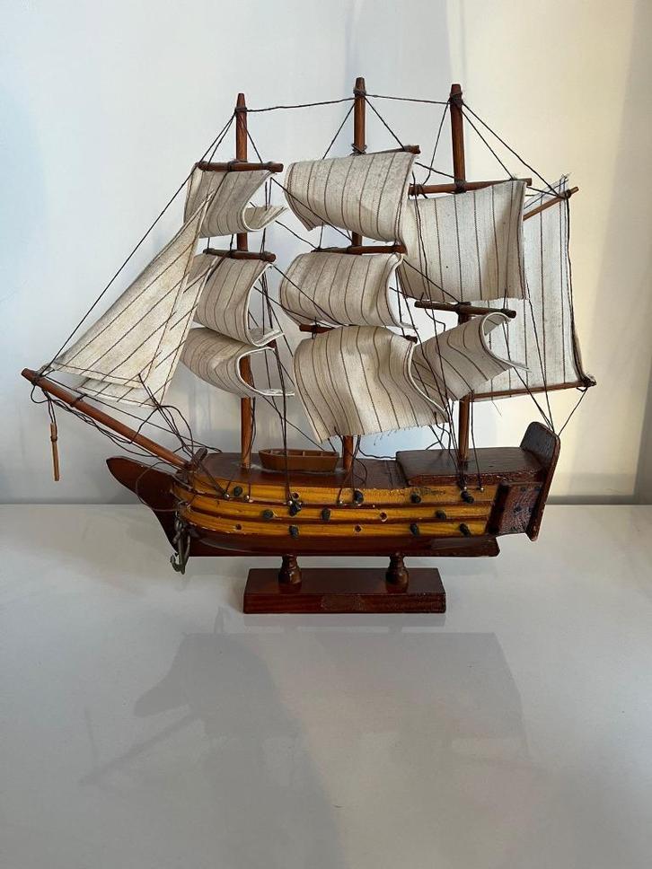 Collectie miniatuur zeilbootjes, Verzamelen, Complete verzamelingen en Collecties, Ophalen