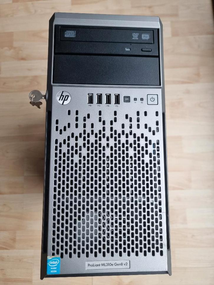 HP ProLiant ML310 Gen8 v2, Computers en Software, Servers, Ophalen