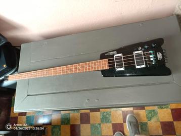 Steinberger 1987 Hohner B2A headless bass 