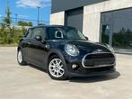 MINI ONE 1.2i Cooper Euro 6b/ NAVI/ PDC/ CRUISE/ 32.000 KM, Auto's, Mini, Voorwielaandrijving, 75 kW, Stof, Zwart