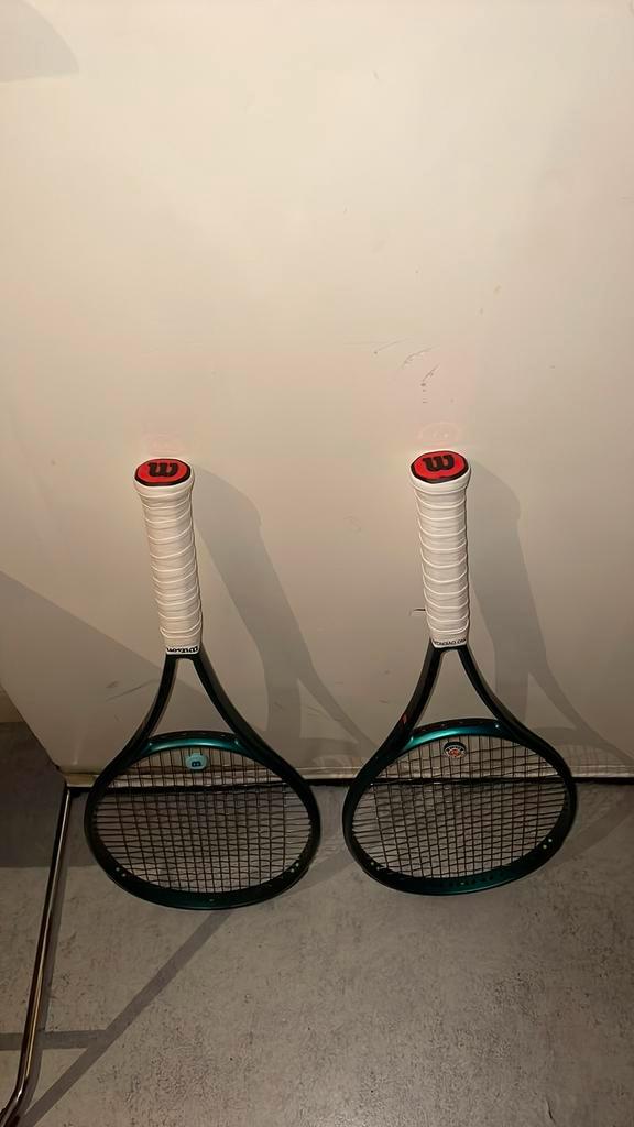 Wilson blade rackets te koop!, Sport en Fitness, Tennis, Zo goed als nieuw, Racket, Wilson, L3, Ophalen