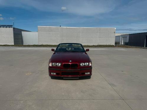 BMW E36 cabrio, Auto's, BMW, Particulier, 3 Reeks, Benzine, Cabriolet, 2 deurs, Handgeschakeld, Rood, Zwart, Leder, Achterwielaandrijving
