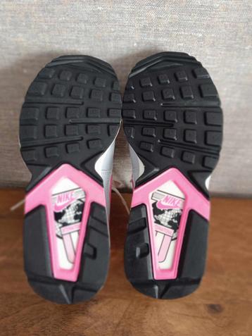 Nike Air Max  beschikbaar voor biedingen