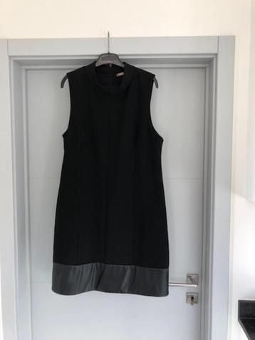 Jurk maat 44 / zwart ( Styles by Steps ) beschikbaar voor biedingen