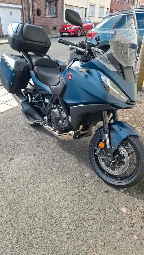 très belle honda 1100nt 2500km évolutif, Motoren, Motoren | Honda, Particulier, Sport, Ophalen