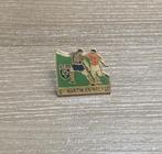PIN - ST MARTIN EN BRESSE - FOOTBALL - VOETBAL, Verzenden, Gebruikt, Sport, Speldje of Pin