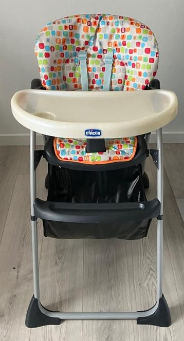 Eetstoel Chicco, Kinderen en Baby's, Kinderstoelen, Ophalen, Zo goed als nieuw, Meegroeistoel, Gordel(s)