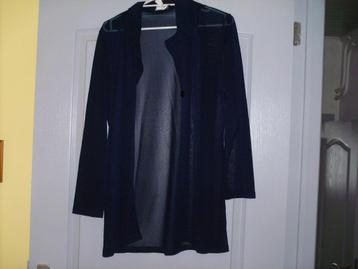 a vendre pull gilet pour dame  beschikbaar voor biedingen