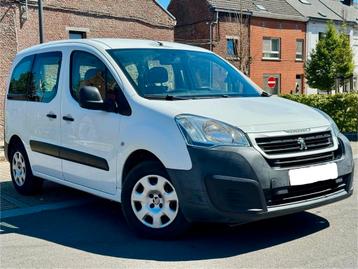 Peugeot partner/5Places/Manuel/180000km/1.6Diesel/2015/Euro6, Achat, Boîte manuelle, Particulier, Blanc