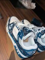 Louis Vuitton sneakers, Kleding | Heren, Sneakers, Blauw, Louis vuitton, Ophalen of Verzenden