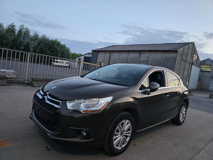 Citroën DS4 1.6 HDI – 139 000km – 2013 - Vol opties, Auto's, Citroën, Bedrijf, Te koop, DS4, ABS, Airbags, Airconditioning, Alarm