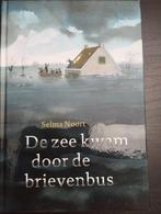 Selma Noort - De zee kwam door de brievenbus, Livres, Livres pour enfants | Jeunesse | Moins de 10 ans, Comme neuf, Selma Noort