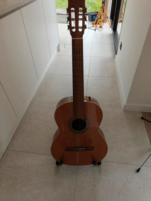 Gitaar Guitarras Cuenca model 10, Muziek en Instrumenten, Snaarinstrumenten | Gitaren | Akoestisch, Zo goed als nieuw, Klassieke of Spaanse gitaar