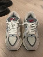 New Balance 9060, Sport en Fitness, Basketbal, Ophalen of Verzenden, Zo goed als nieuw, Schoenen