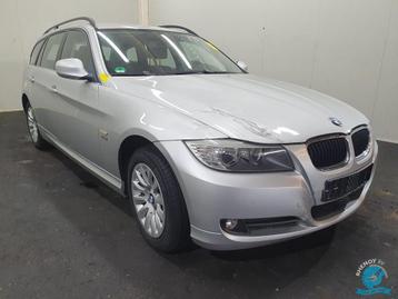 BMW E90 E91  LCI voorkop (plaatwerk ,verlichting ,koelers ed beschikbaar voor biedingen