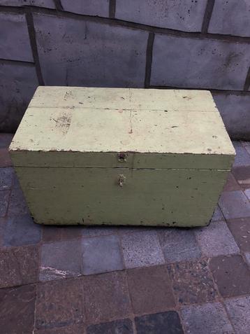 Kist • vintage opbergmeubel beschikbaar voor biedingen