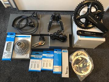 Shimano dura ace R9270 di2 12s groepset nieuw beschikbaar voor biedingen