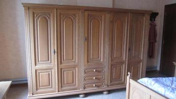 Slaapkamer  eik  compleet beschikbaar voor biedingen